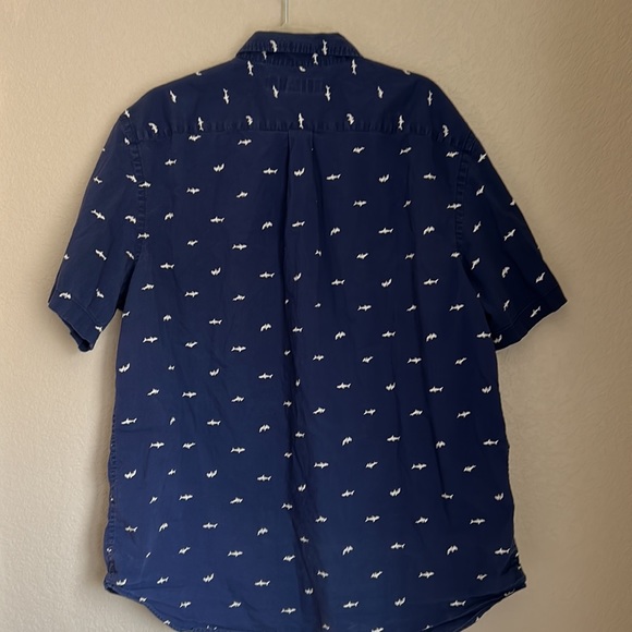 Men’s Shark button up shirt - Picture 3 of 6